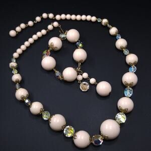 Vintage 1960s Lucite & Crystal Beaded Necklace Bracelet Set
